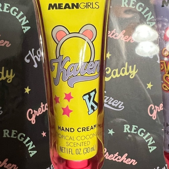 NWT-Mean Girls BURN BOOK set of 6 (1 oz each) hand creams in decorative box - Picture 7 of 11